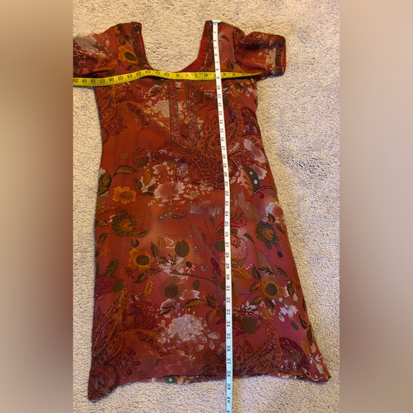 Beautiful Punjab Salwar Kameez - Picture 4 of 5